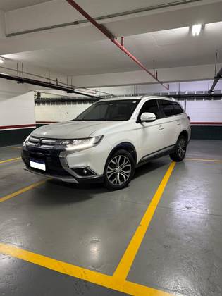 MITSUBISHI OUTLANDER 2.0 16V GASOLINA 4P AUTOMÁTICO